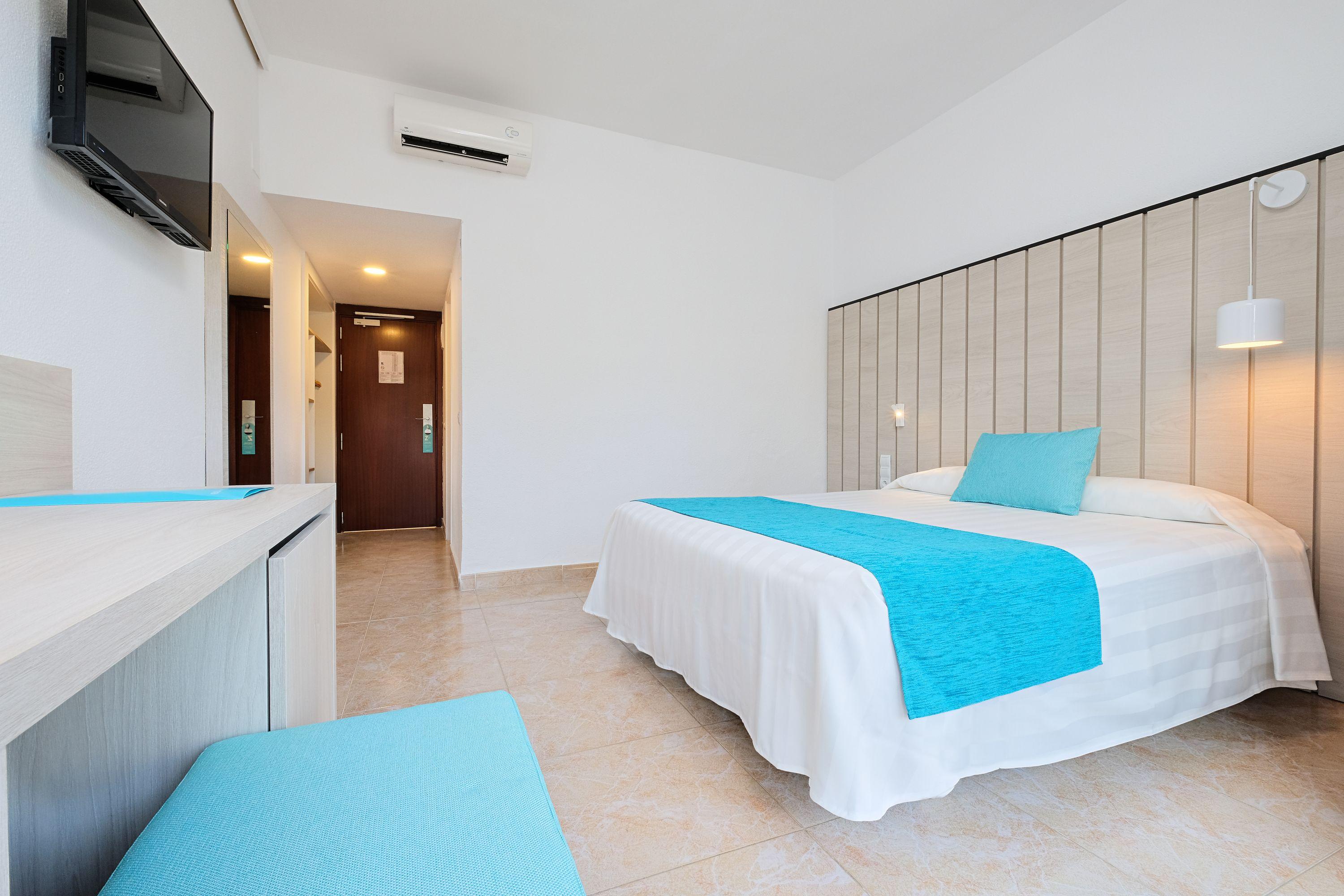Azuline Hotel Bergantin Sant Antoni de Portmany Dış mekan fotoğraf