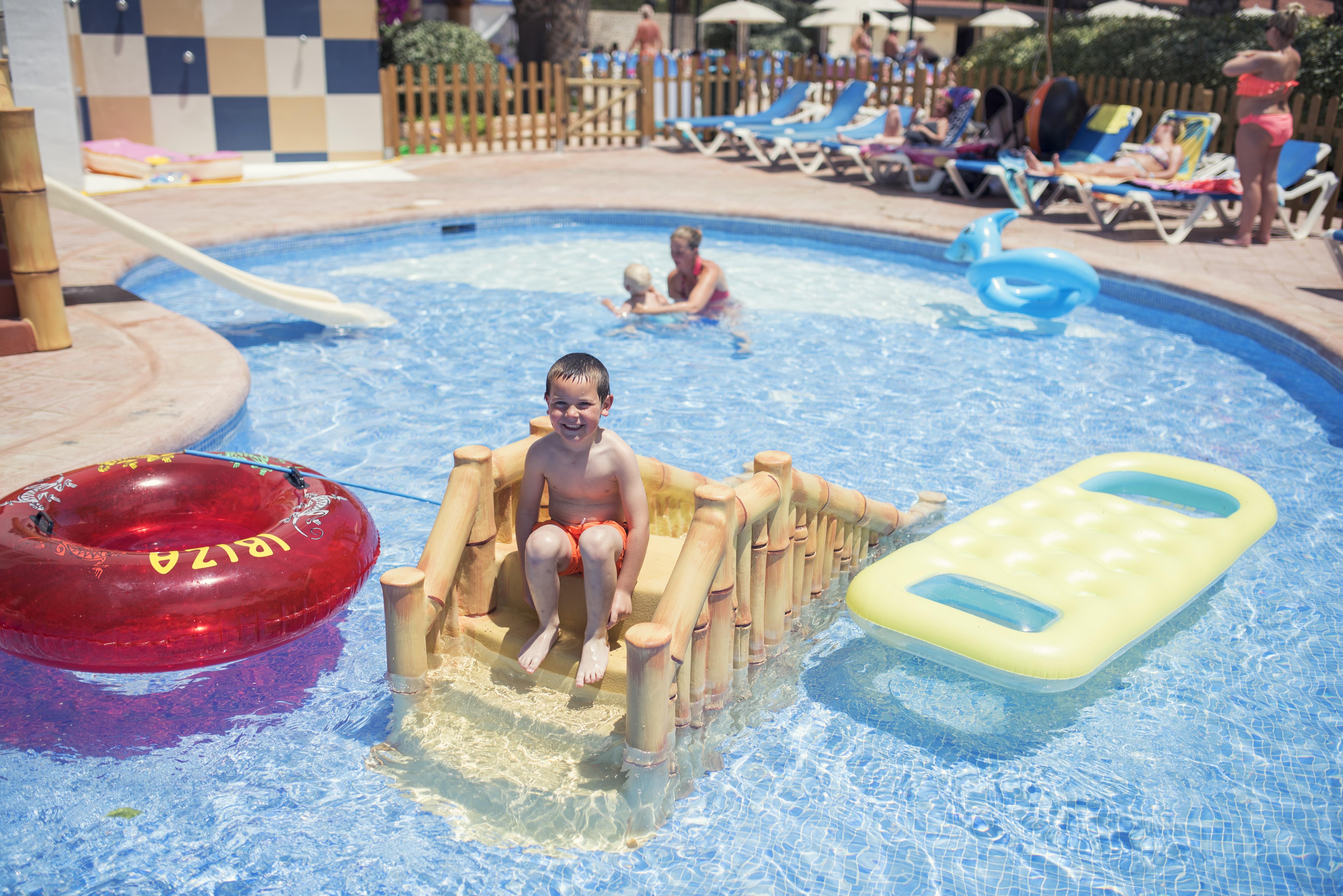 Azuline Hotel Bergantin Sant Antoni de Portmany Dış mekan fotoğraf